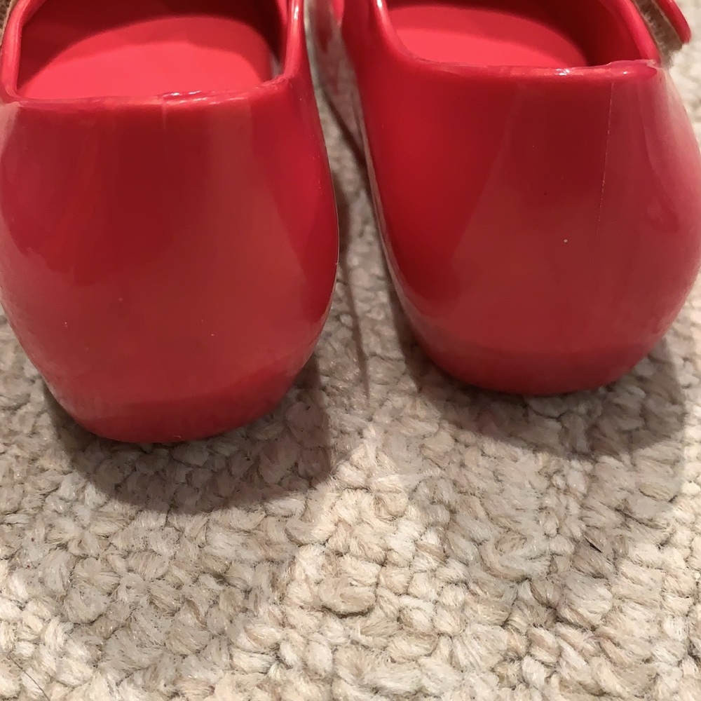 Mini Melissa - Picture 2 of 2